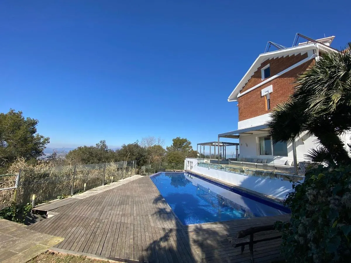 Hotel Aya House Barcelona La Floresta Pearson