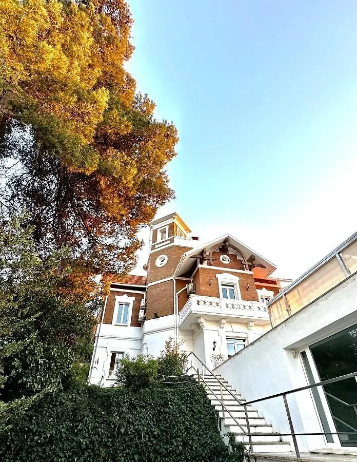 Aya House Hotel Barcelona Resort
