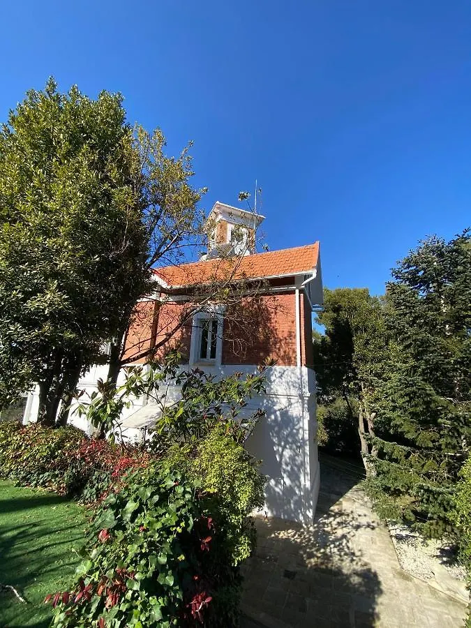 Aya House Hotel La Floresta Pearson Üdülőközpont