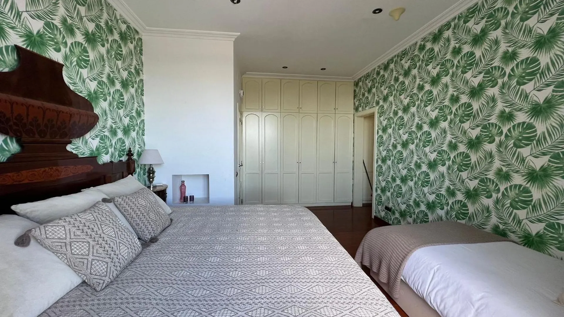 Resort Aya House Hotel Barcelona