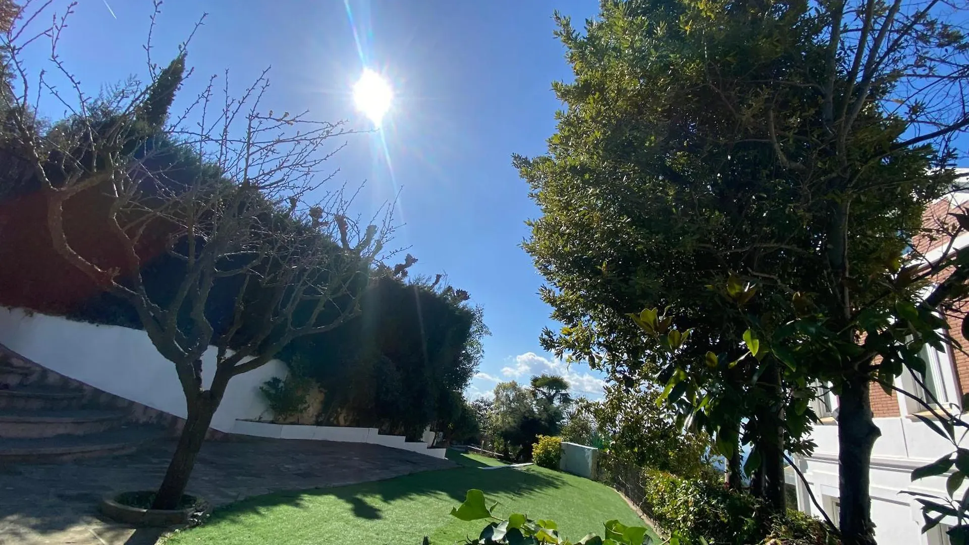 Resort Aya House Hotel Barcelona Spain
