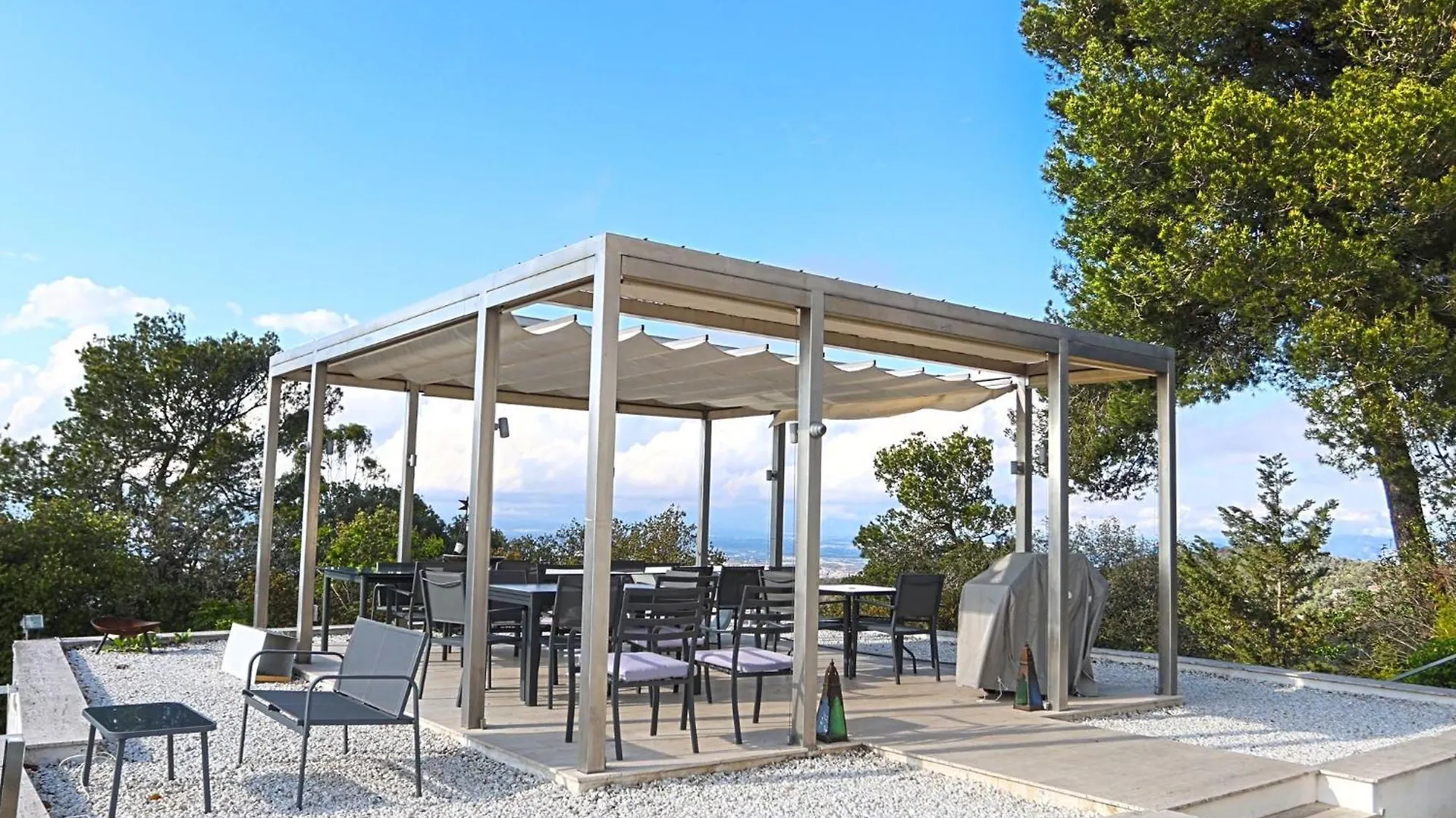 Aya House Hotel Barcelona 0*,