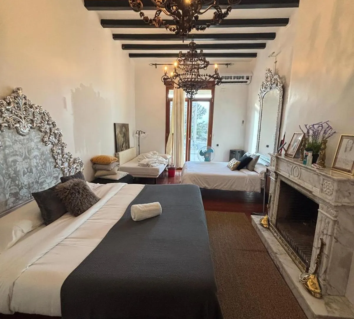 Aya House Hotel La Floresta Pearson Üdülőközpont
